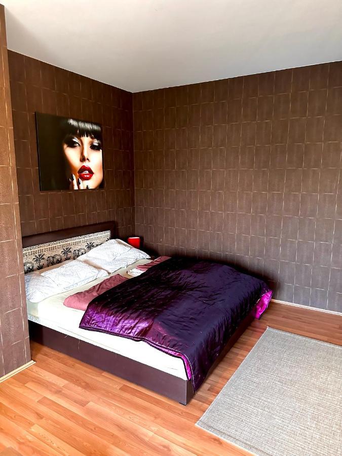 Velvet Motel Hegyeshalom Luaran gambar