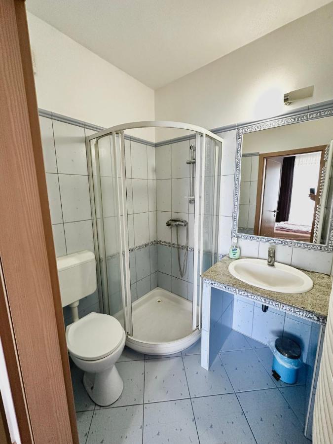 Velvet Motel Hegyeshalom Luaran gambar