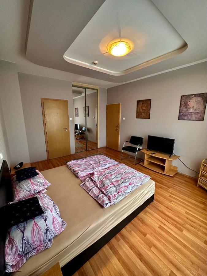 Velvet Motel Hegyeshalom Luaran gambar