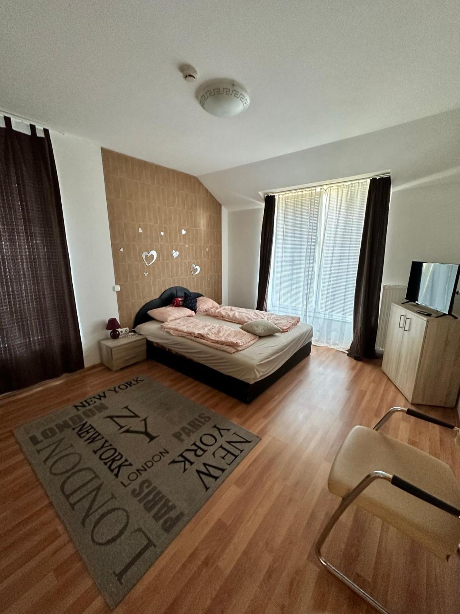 Velvet Motel Hegyeshalom Luaran gambar
